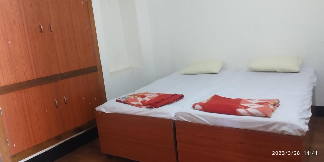 Bhuban Heritage Inn Пури Экстерьер фото